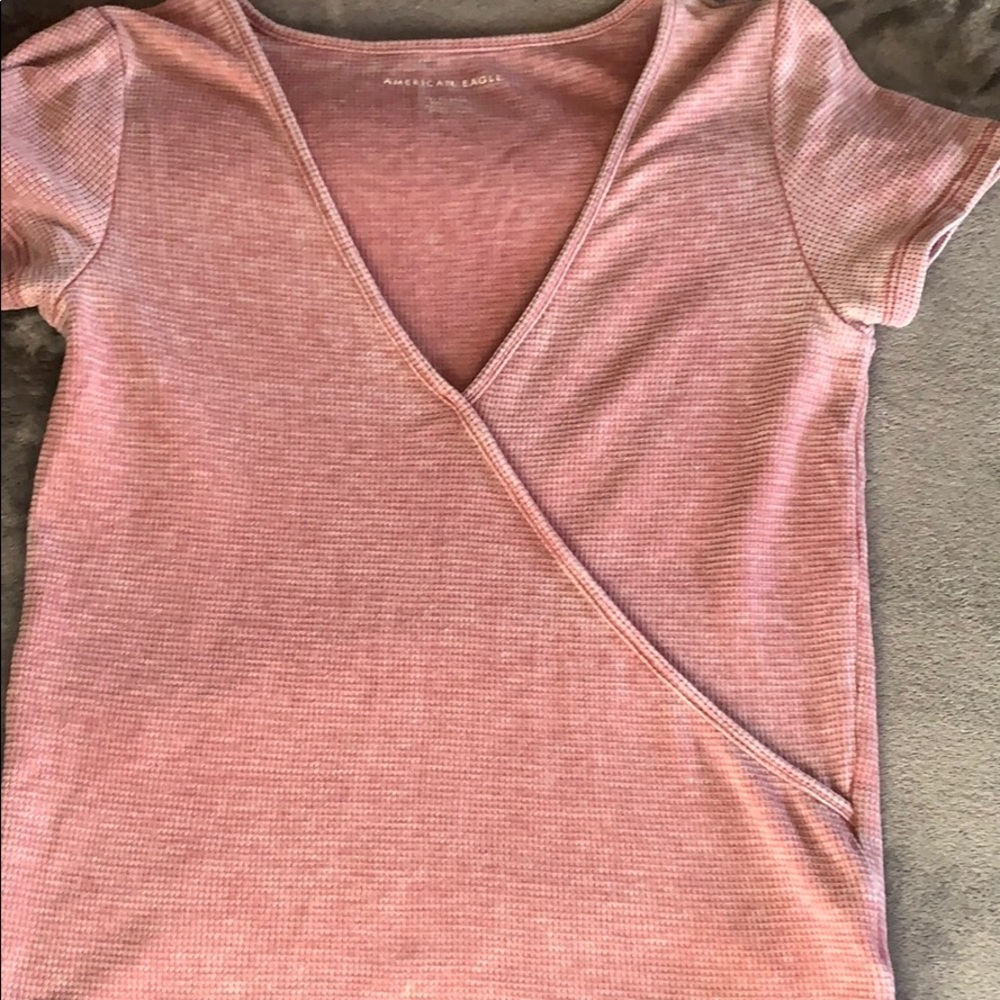 pink top